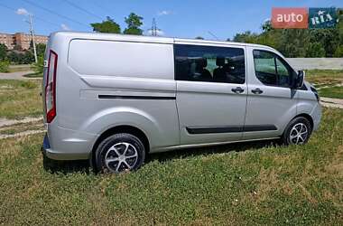Вантажопасажирський фургон Ford Transit Custom 2019 в 