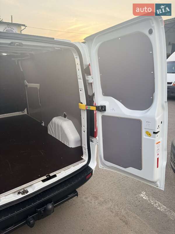 Грузовой фургон Ford Transit Custom 2021 в Луцке