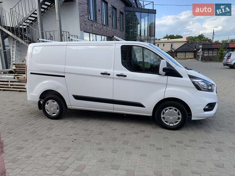 Вантажний фургон Ford Transit Custom 2022 в Рівному