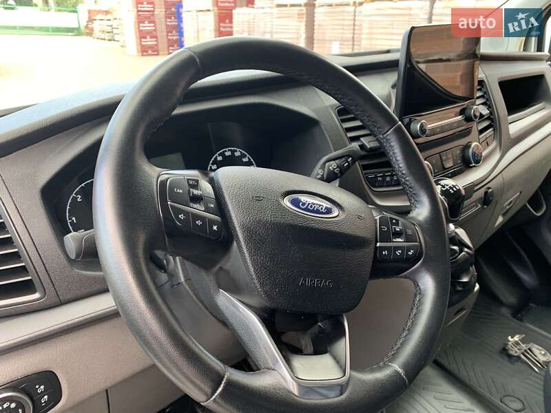 Вантажний фургон Ford Transit Custom 2022 в Рівному