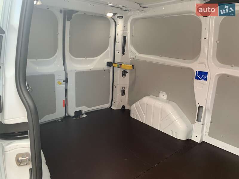 Вантажний фургон Ford Transit Custom 2022 в Рівному