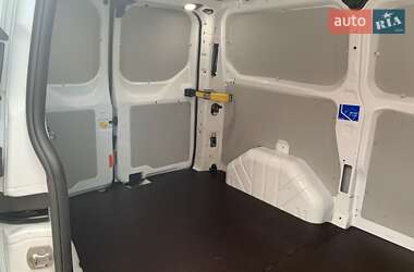 Грузовой фургон Ford Transit Custom 2022 в 