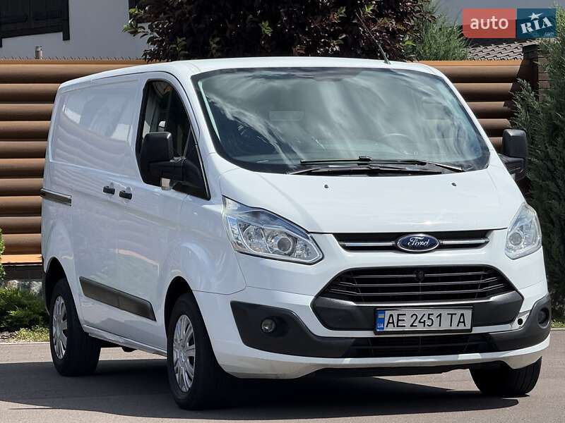 Вантажний фургон Ford Transit Custom 2015 в Києві