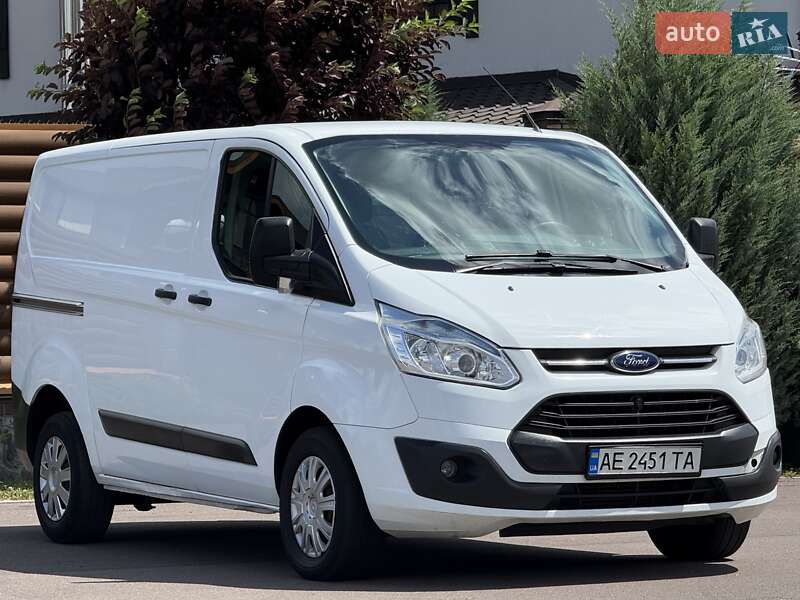 Вантажний фургон Ford Transit Custom 2015 в Києві