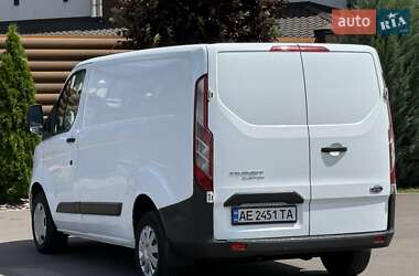 Грузовой фургон Ford Transit Custom 2015 в 