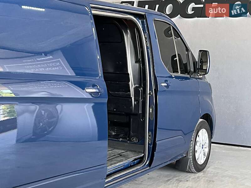 Вантажопасажирський фургон Ford Transit Custom 2019 в Одесі