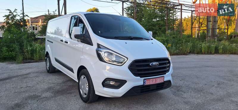 Вантажний фургон Ford Transit Custom 2021 в Бережанах