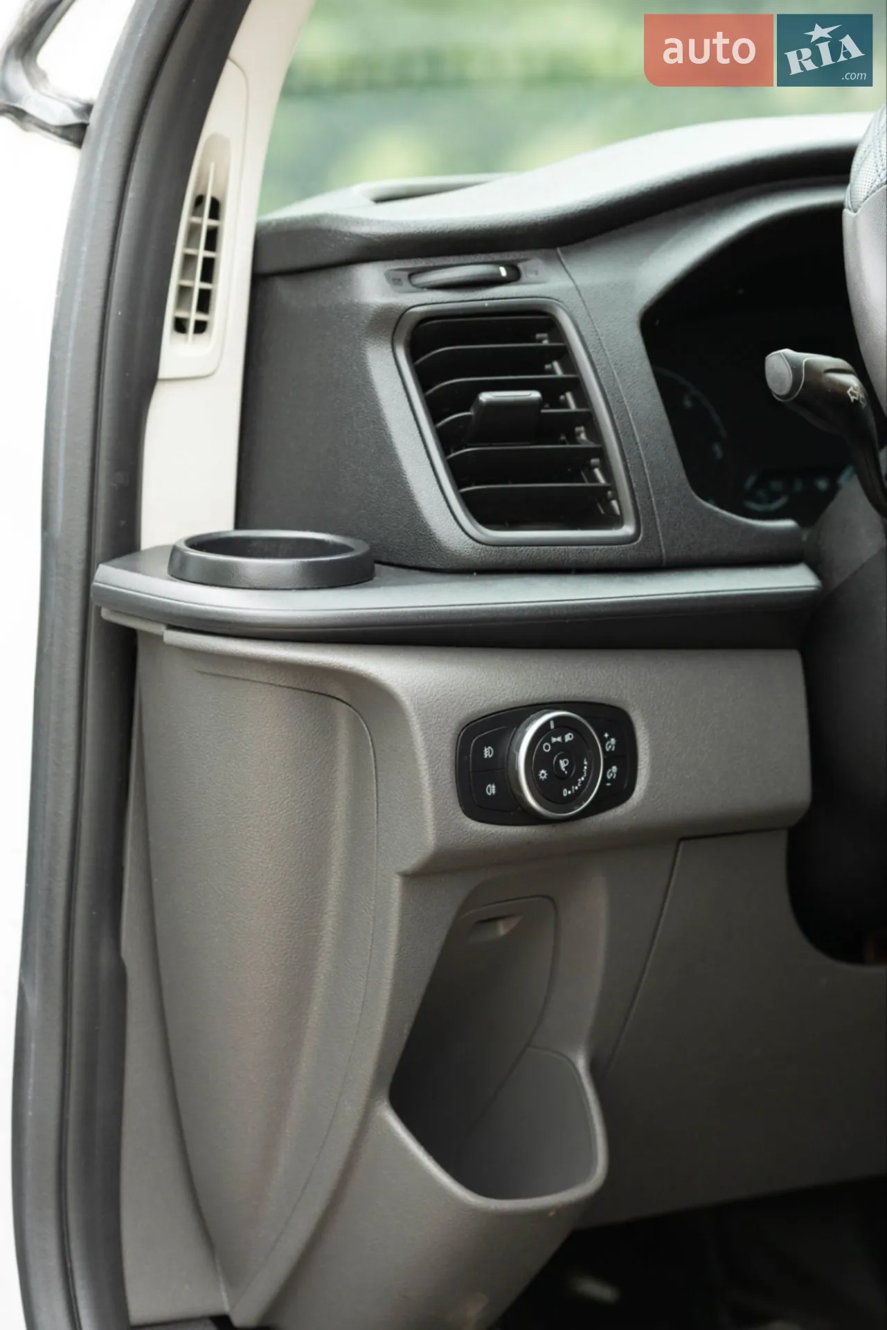 2018 Ford Transit Connect - мініатюра 14