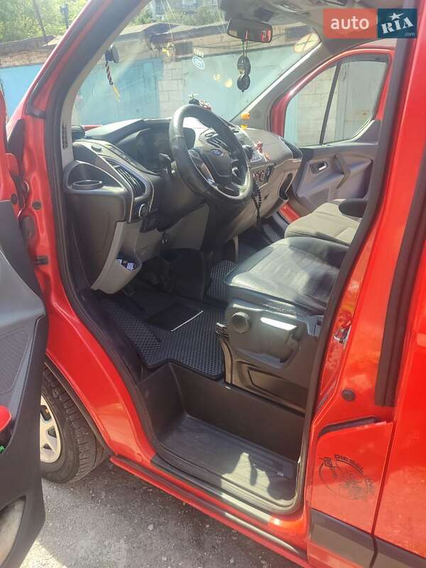Мінівен Ford Transit Custom 2014 в Дніпрі