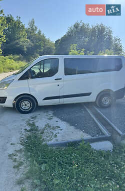 Мінівен Ford Transit Custom 2012 в 