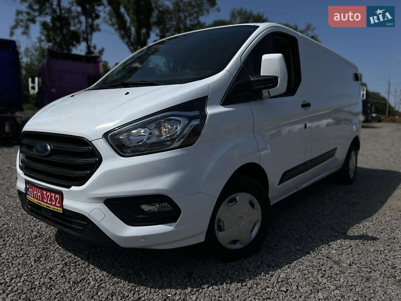 Минивэн Ford Transit Custom 2020 в 