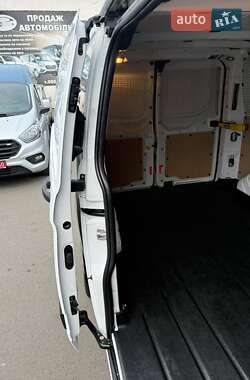 Вантажний фургон Ford Transit Custom 2018 в 
