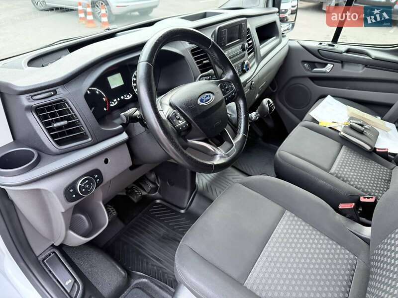 Вантажний фургон Ford Transit Custom 2018 в Луцьку