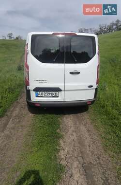 Грузовой фургон Ford Transit Custom 2017 в 