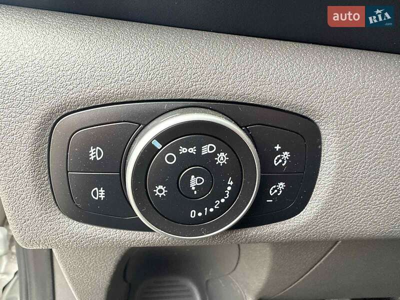 Вантажний фургон Ford Transit Custom 2020 в Луцьку