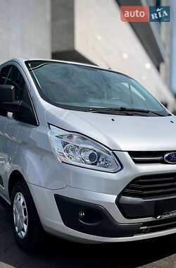 Вантажний фургон Ford Transit Custom 2017 в 