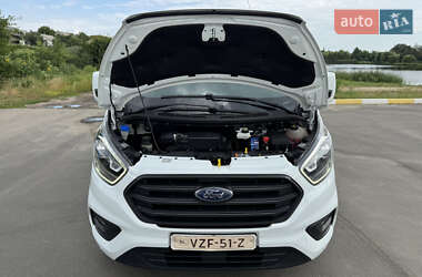 Вантажний фургон Ford Transit Custom 2019 в 