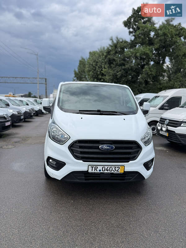 Грузовой фургон Ford Transit Custom 2020 в Киеве