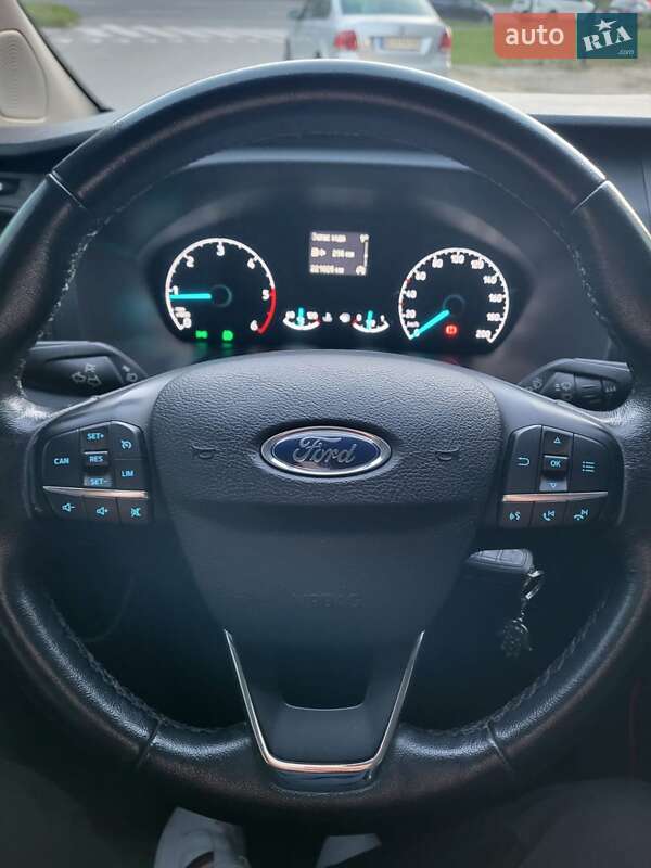 Вантажний фургон Ford Transit Custom 2018 в Львові