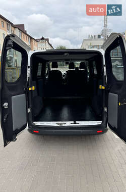 Грузовой фургон Ford Transit Custom 2015 в 