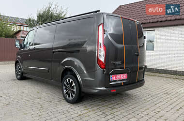 Вантажний фургон Ford Transit Custom 2022 в 