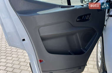 Вантажний фургон Ford Transit Custom 2020 в 