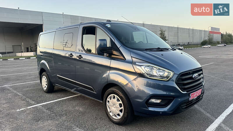 Мінівен Ford Transit Custom 2020 в 