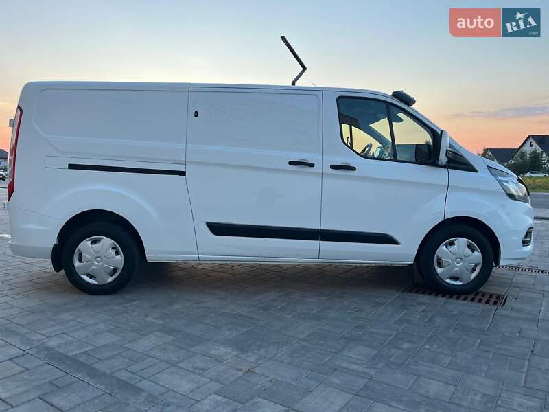 Вантажний фургон Ford Transit Custom 2019 в Луцьку