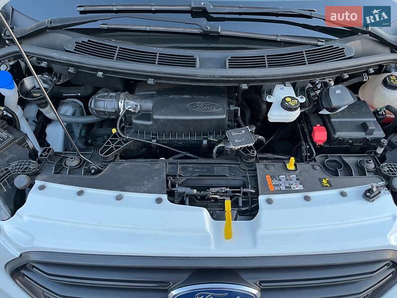 Вантажний фургон Ford Transit Custom 2019 в Луцьку