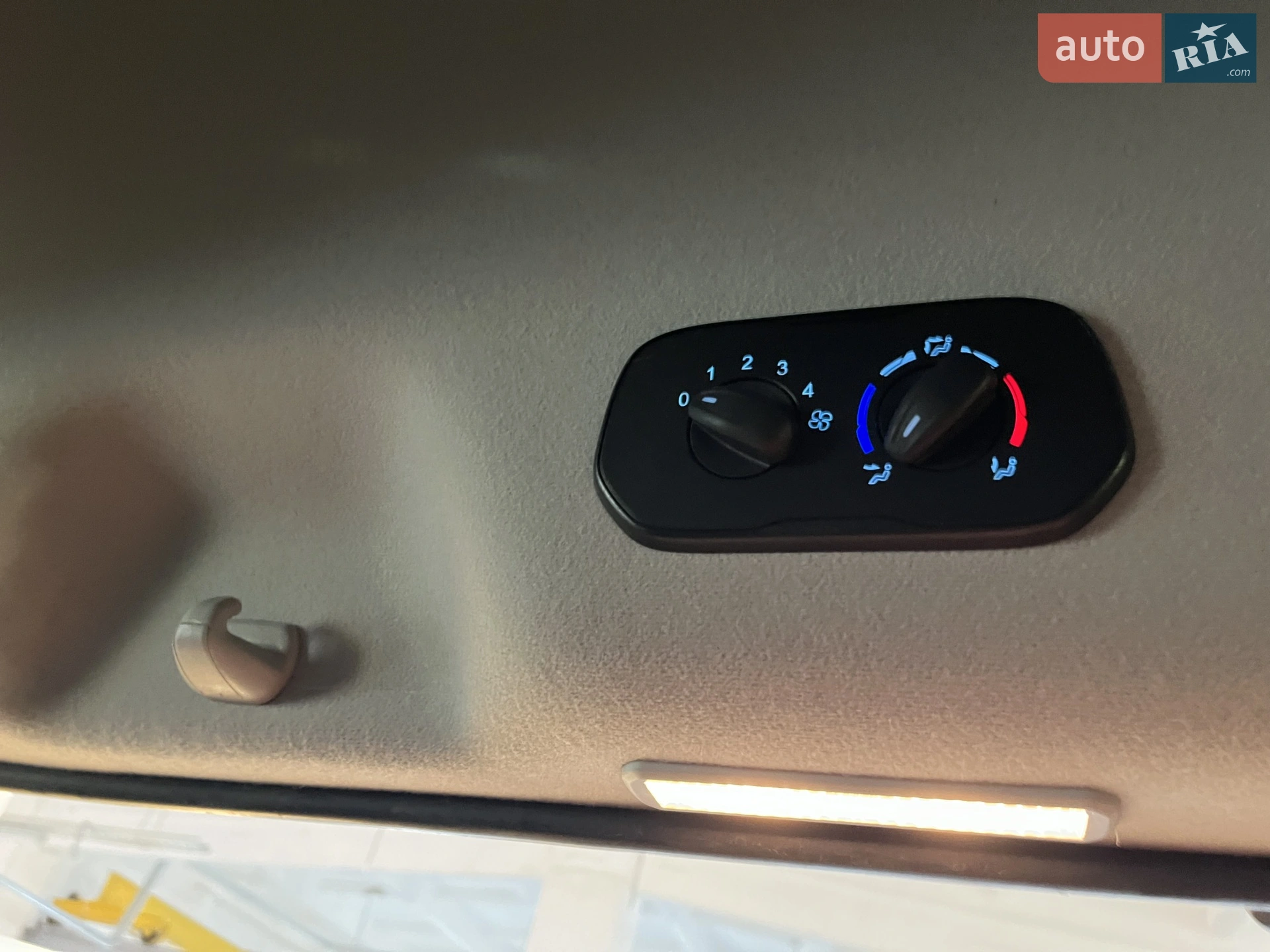 2016 Ford Transit Connect - мініатюра 98