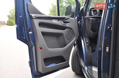 Грузопассажирский фургон Ford Transit Custom 2020 в 