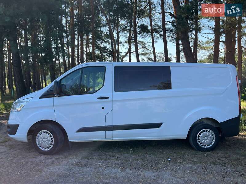 Грузопассажирский фургон Ford Transit Custom 2014 в Коростене