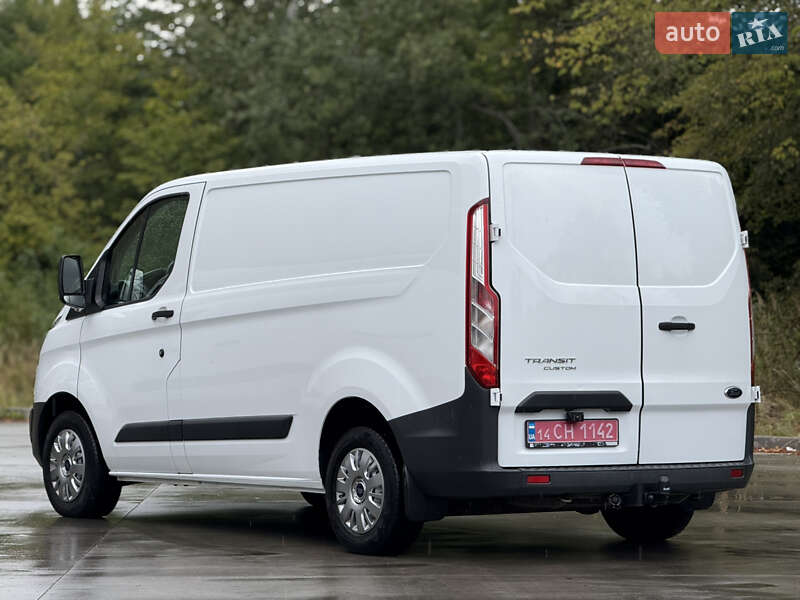Вантажний фургон Ford Transit Custom 2015 в Дрогобичі