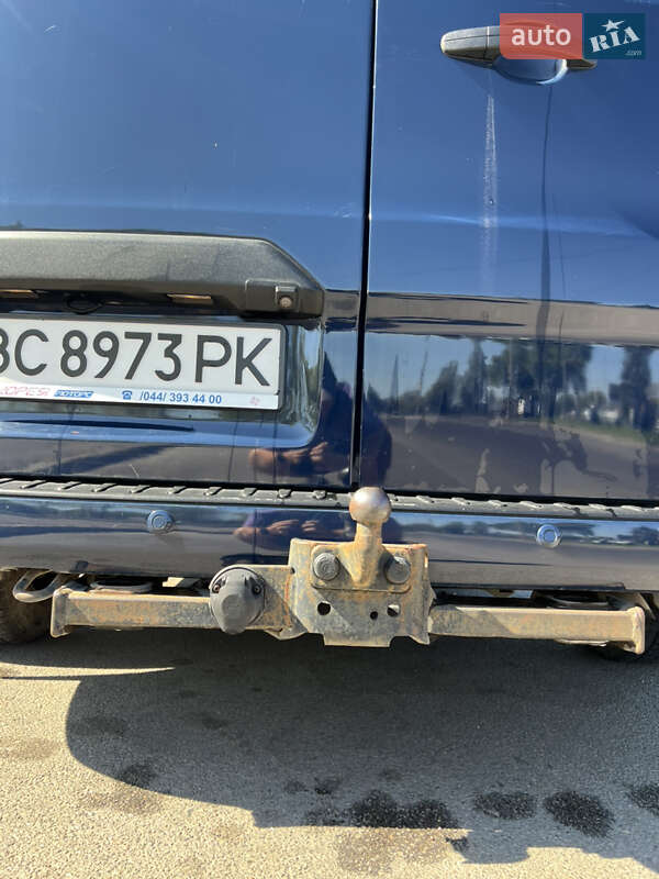 Вантажний фургон Ford Transit Custom 2016 в Дніпрі