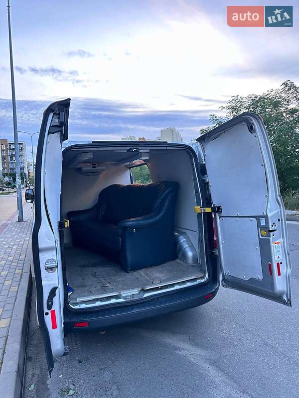Грузовой фургон Ford Transit Custom 2016 в Киеве фото 8 Грузовой фургон Ford Transit Custom 2016 в Киеве