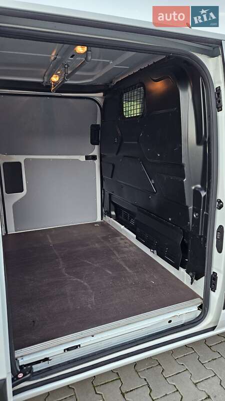 Вантажний фургон Ford Transit Custom 2021 в Бережанах