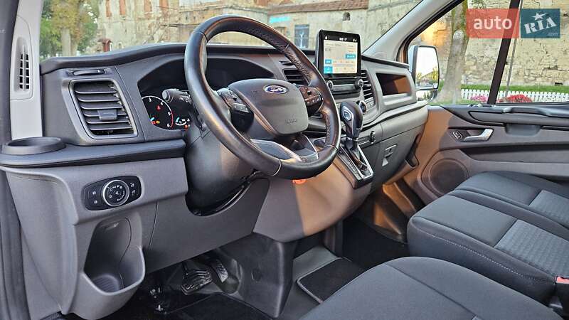 Вантажний фургон Ford Transit Custom 2021 в Бережанах