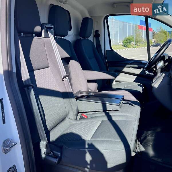 Вантажний фургон Ford Transit Custom 2019 в Києві