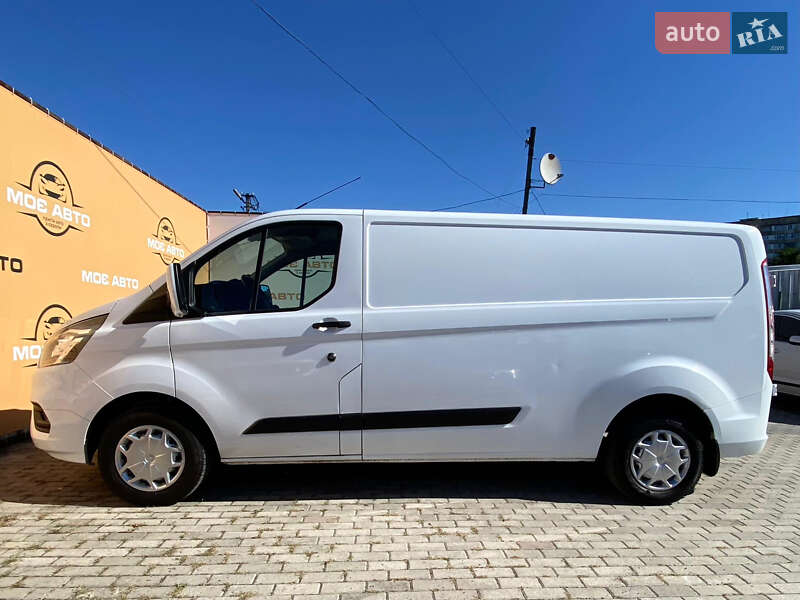 Вантажний фургон Ford Transit Custom 2021 в Рівному