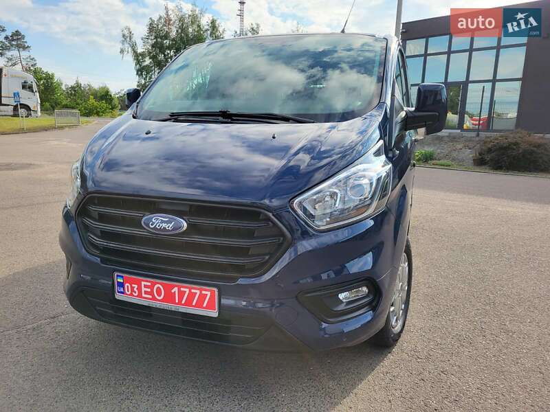 Вантажний фургон Ford Transit Custom 2018 в Ковелі