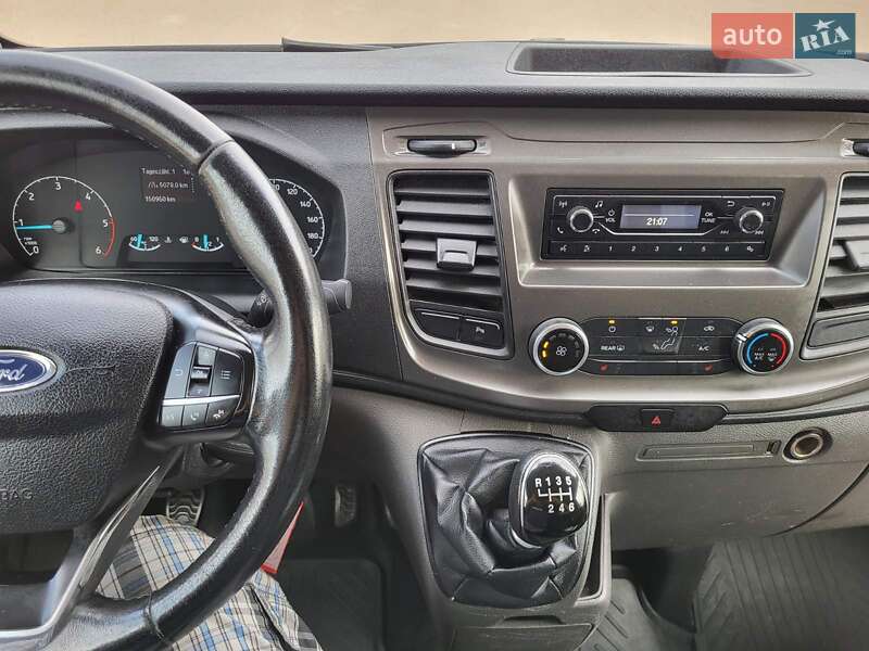 Вантажний фургон Ford Transit Custom 2018 в Ковелі