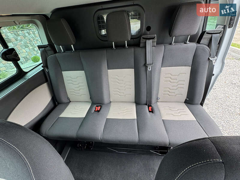 Мінівен Ford Transit Custom 2016 в Бердичеві