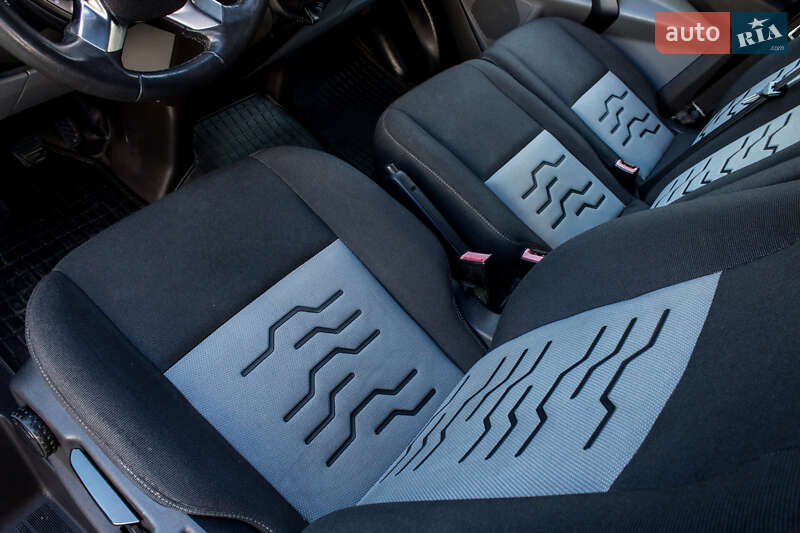 Минивэн Ford Transit Custom 2012 в Львове фото 32 Минивэн Ford Transit Custom 2012 в Львове