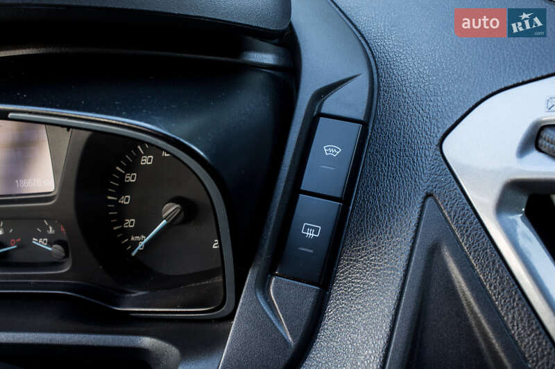 Минивэн Ford Transit Custom 2012 в Львове фото 35 Минивэн Ford Transit Custom 2012 в Львове