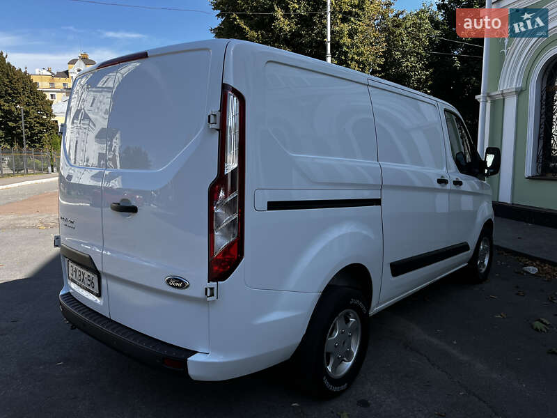 Вантажний фургон Ford Transit Custom 2020 в Житомирі