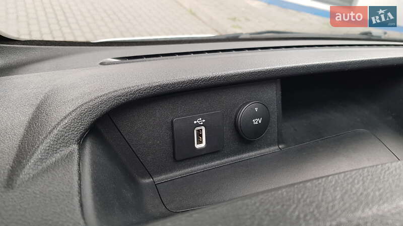 Вантажний фургон Ford Transit Custom 2020 в Вінниці