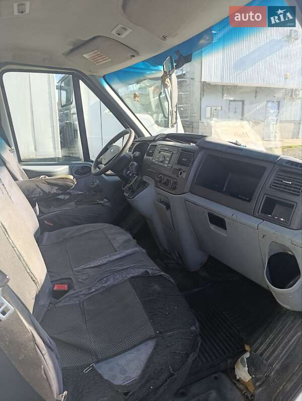 Вантажний фургон Ford Transit Custom 2012 в Мукачевому