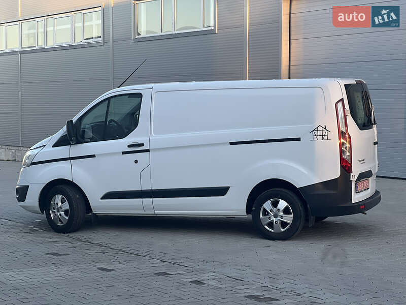 Вантажний фургон Ford Transit Custom 2016 в Івано-Франківську