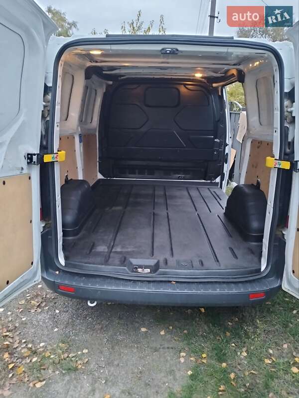 Грузовой фургон Ford Transit Custom 2017 в Черкассах фото 2 Грузовой фургон Ford Transit Custom 2017 в Черкассах