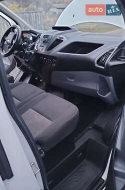 Грузовой фургон Ford Transit Custom 2017 в  фото 6 Грузовой фургон Ford Transit Custom 2017 в